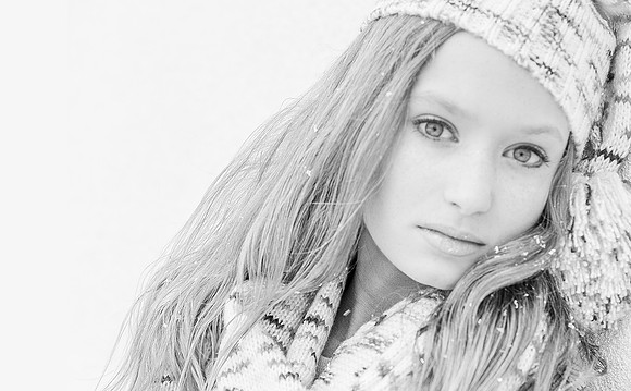 Kaitlyn Photoshoot_147_Website Cover-Me
